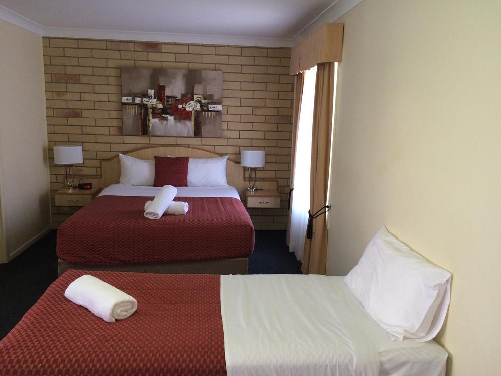 Cotswold Motor Inn Toowoomba Habitación foto