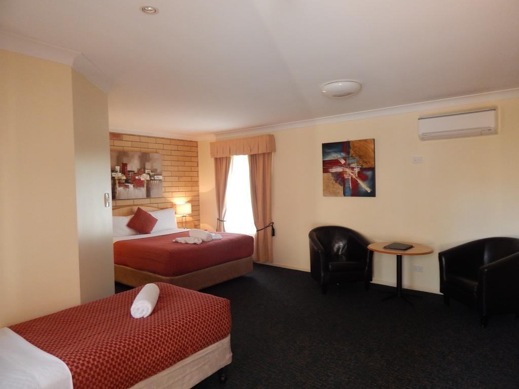 Cotswold Motor Inn Toowoomba Exterior foto